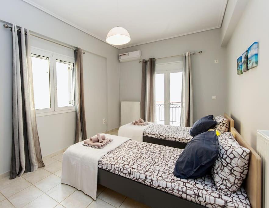 Thano'S Stylish Flat Just 150M To The Beach Faraí Eksteriør billede
