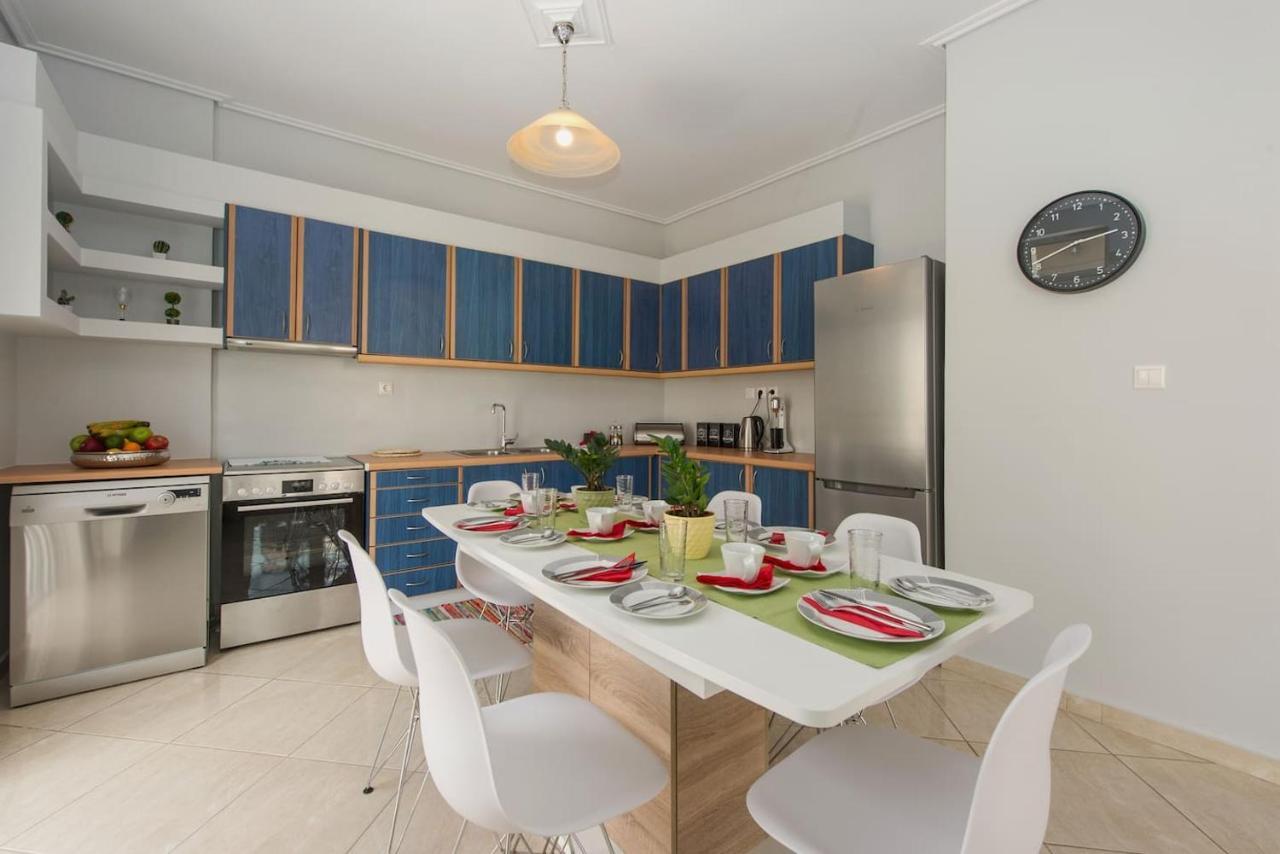 Thano'S Stylish Flat Just 150M To The Beach Faraí Eksteriør billede
